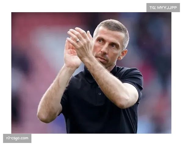 狼队宣布与主帅加里·奥尼尔续约至2028年